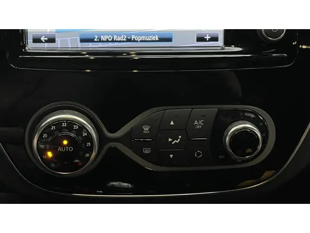 Renault Captur 0.9 TCe Bose 2019 Benzine 20
