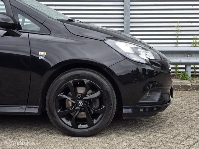 Opel Corsa 1.0 Turbo OPC | Carplay | Airco 2017 Benzine 29