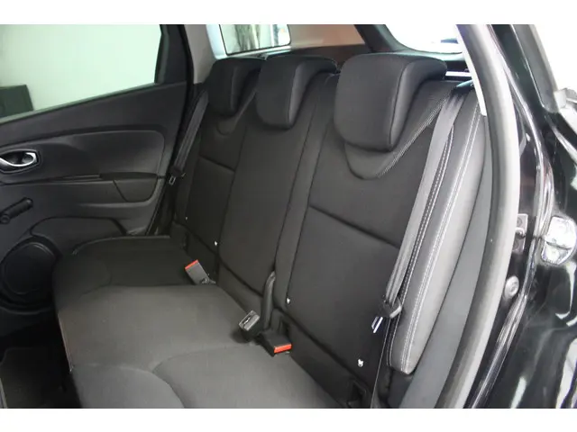 Renault Clio Estate 1.5 dCi Ecoleader 2017 Diesel 11