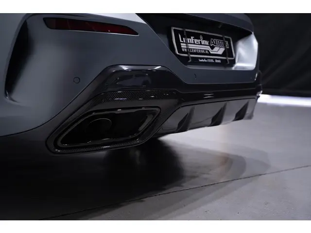 BMW 8 Serie 840d xDrive High Executive 2020 Diesel 28