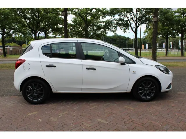 Opel Corsa 1.2 ecoflex 2017 Benzine 5