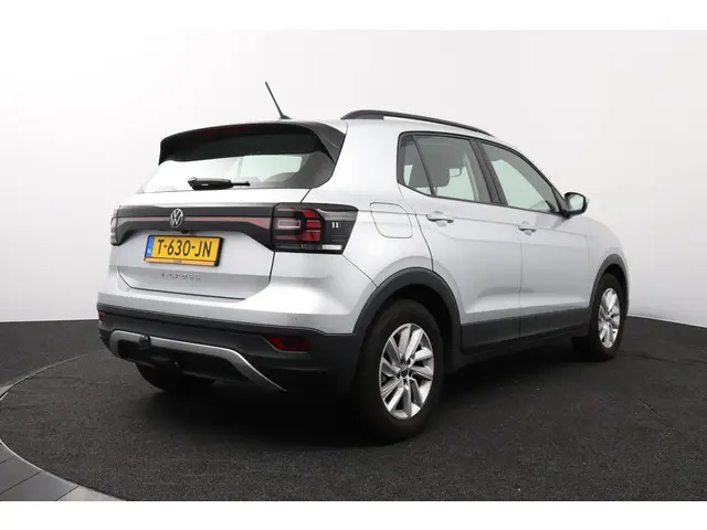 Volkswagen T-Cross 2