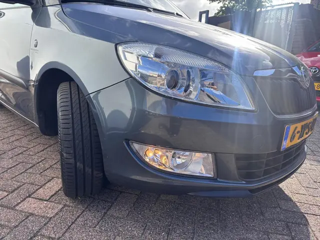 Škoda Fabia Combi 1.2 TSI Drive 2014 Benzine 24