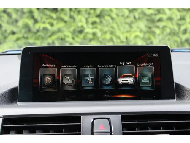 BMW 1 Serie M140i xDrive zeer mooie staat 2017 Benzine 25