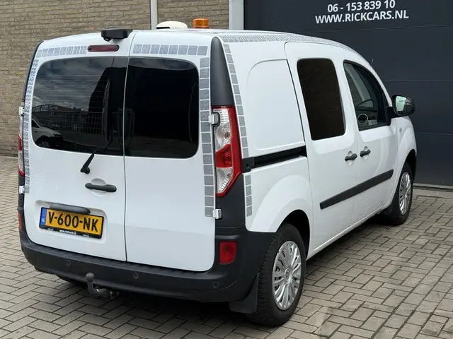 Renault Kangoo 1.5 dCi 90 Energy Comfort 2018 Diesel 12