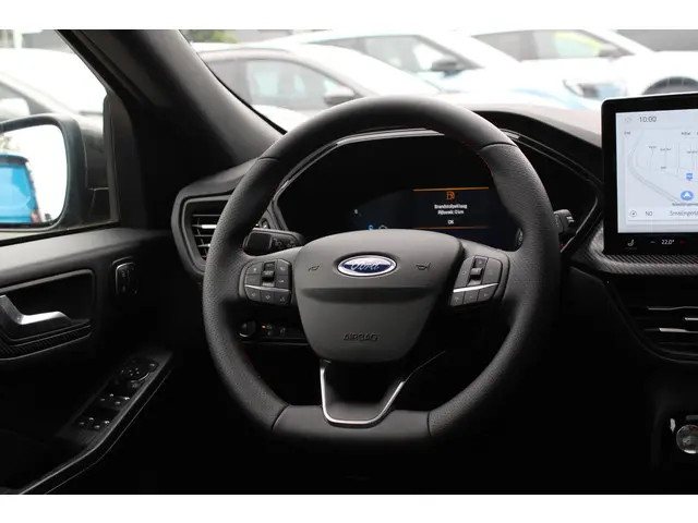 Ford Kuga 2.5 PHEV ST-Line X 2025 Hybride Benzine 16