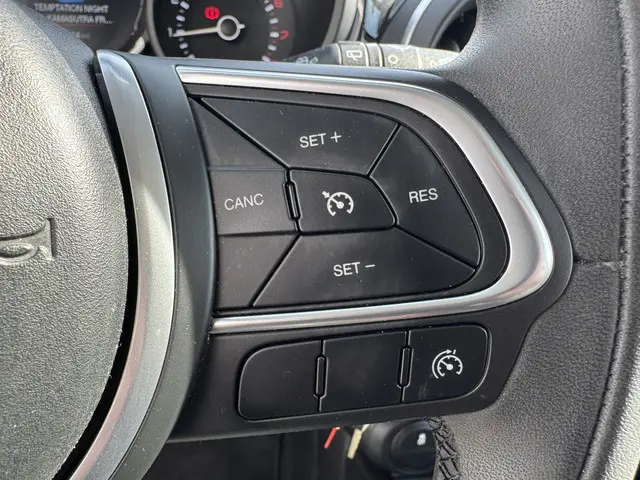 Fiat 500L 0.9 TwinAir CityCross 2019 Benzine 35