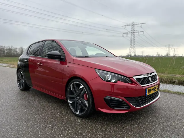 Peugeot 308 1.6 e-THP GTi 270pk 2016 Benzine 26