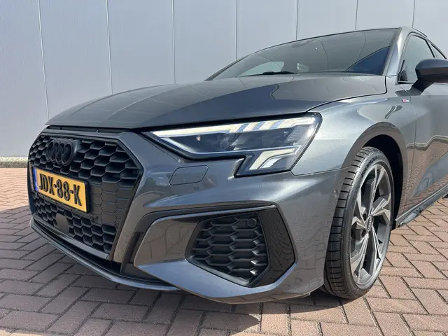 Audi A3 Sportback 35 TFSI 2021 Hybride Benzine 13