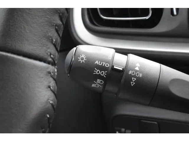 Citroën C3 PureTech 110EAT6 Max 2024 Benzine 14