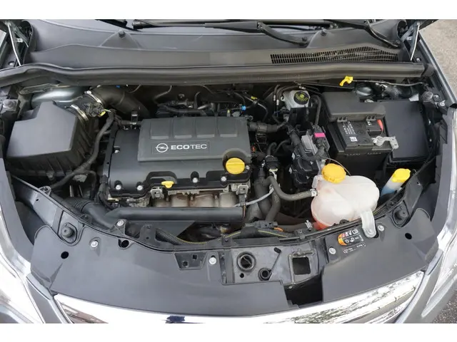 Opel Corsa 1.4-16V 2012 Benzine 9
