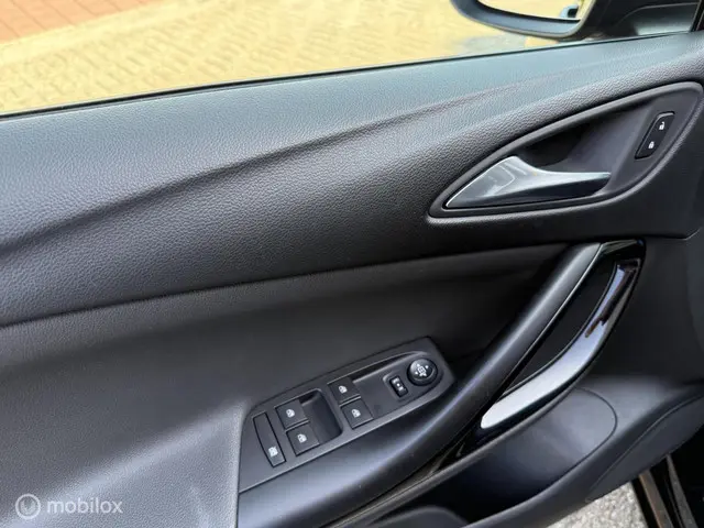 Opel Astra 1.5 CDTI Edition 2020 AUTOMAAT 2020 Diesel 17