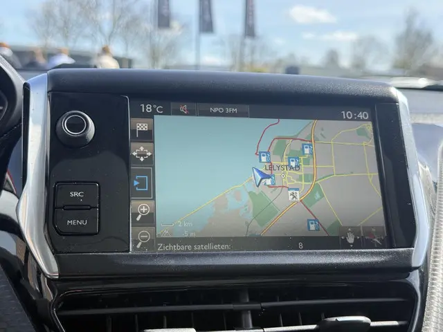 Peugeot 2008 1.2 PureTech Active 2016 Benzine 13