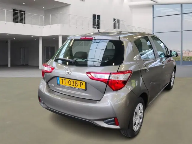 Toyota Yaris 1.0 VVT-i Energy 2018 Benzine 4