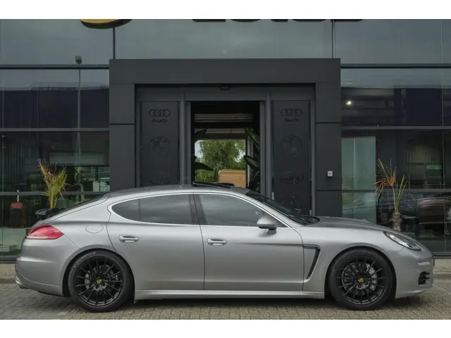 Porsche Panamera 3.0 S 421pk Facelift 2014 Benzine 6