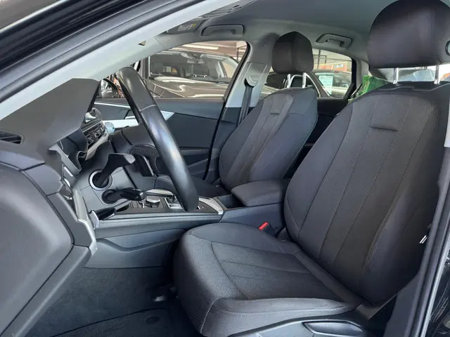 Audi A4 3