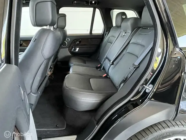 Land Rover Range Rover 3.0 TDV6 LWB Vogue 2018 Diesel 8