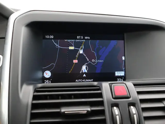 Volvo XC60 2.0 D4 180 PK AUT. EURO 6 - ORIG. NL 2014 Diesel 20