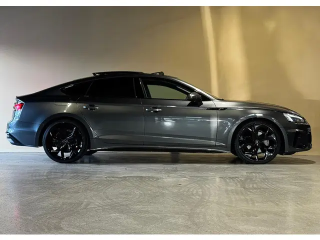 Audi A5 Sportback TFSI S edition 2023 Hybride Benzine 7