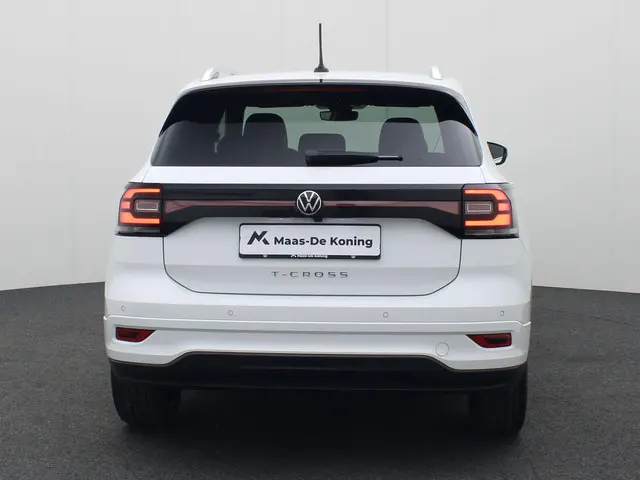 Volkswagen T-Cross 1.0TSI/110PK R Line DSG 2021 Benzine 33