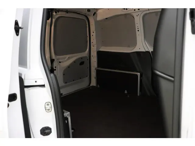 Fiat Doblò 1.5 BlueHDi 100 S&S L1 1000kg 2024 Diesel 13