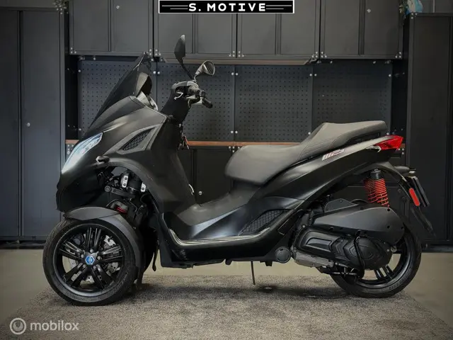Piaggio MP3 2