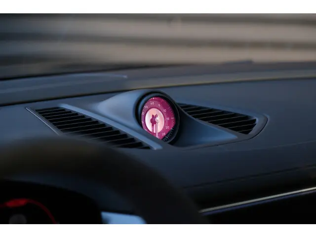 Porsche Macan 100 kWh 2025 Elektrisch 26