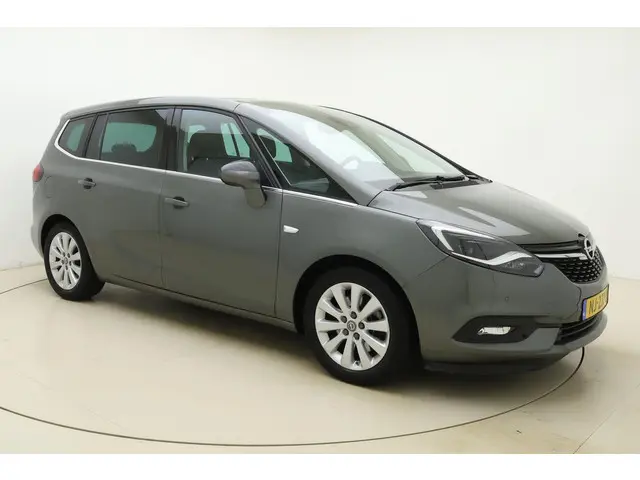 Opel Zafira 1.6 Turbo Business Executive 2017 Benzine 8