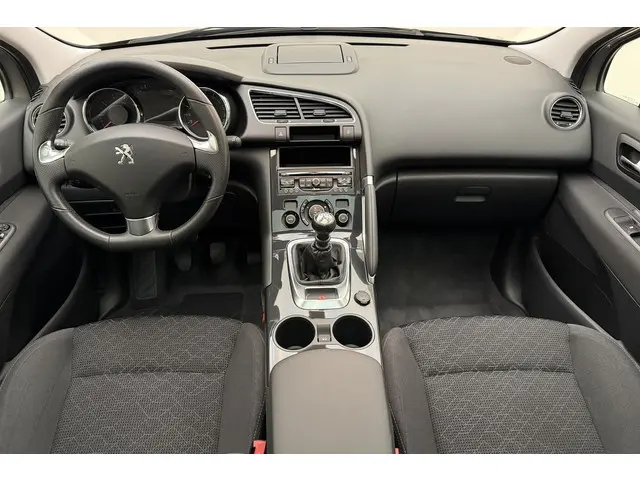 Peugeot 3008 1.2 PureTech Style 2016 Benzine 16