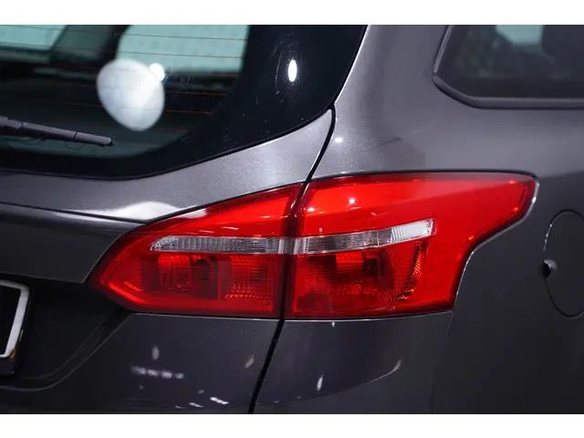 Ford Focus Wagon 1.0 Trend 2016 Benzine 16