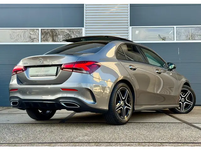 Mercedes-Benz A-Klasse 220 Premium 2021 Benzine 6