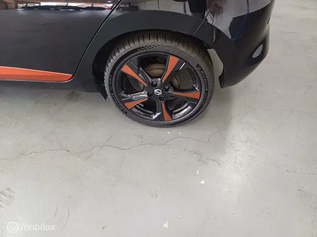Nissan Micra 0.9 IG-T Bose Personal Edition 2018 Benzine 6