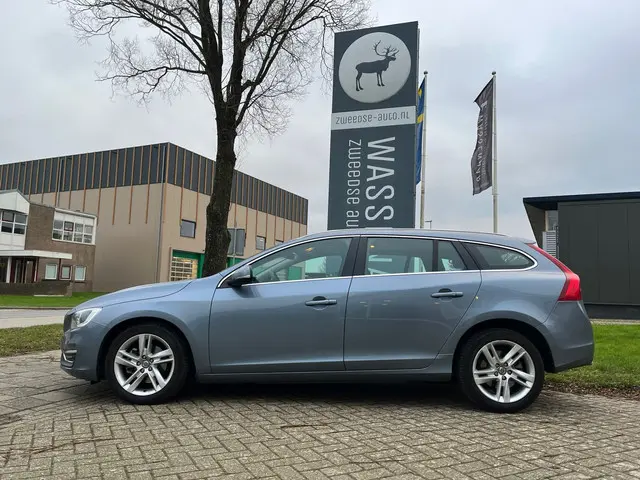 Volvo V60 2