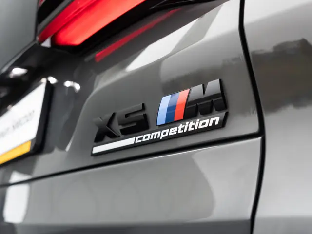 BMW X5 M Competition 2024 Benzine 19