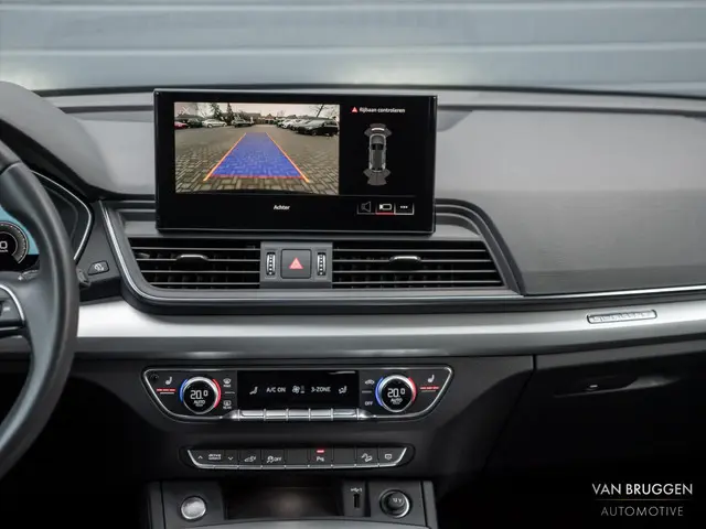 Audi Q5 50 TFSI e S-Line 2022 Hybride Benzine 24