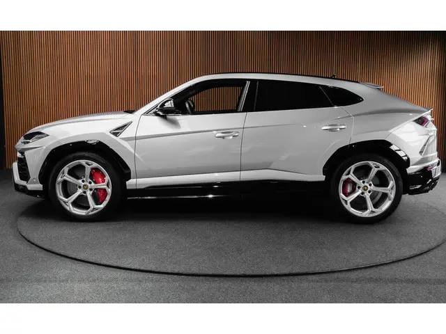 Lamborghini Urus 4.0 V8 2022 Benzine 2