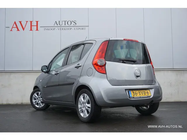 Opel Agila 1.2 Edition Automaat 2012 Benzine 4