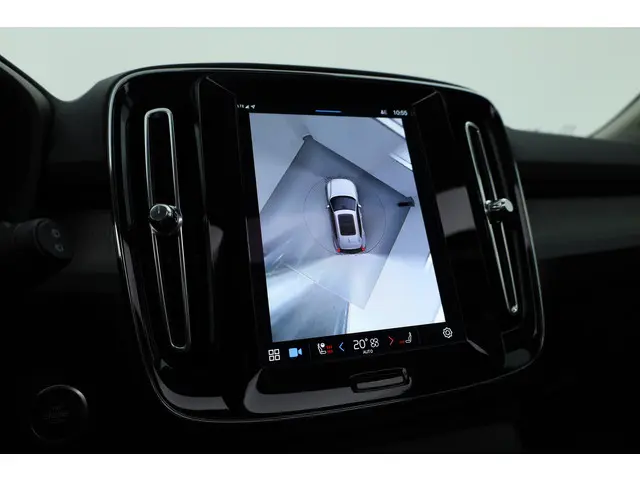 Volvo XC40 2.0 B3 Ultra Dark 2025 Hybride Benzine 30