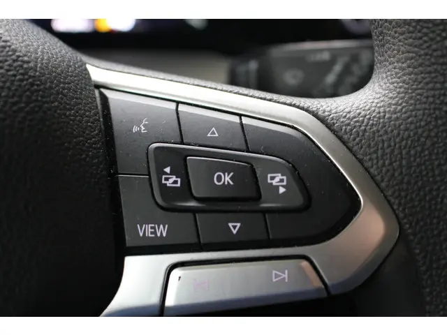 Volkswagen Golf 1.0 TSI Golf 2021 Benzine 15