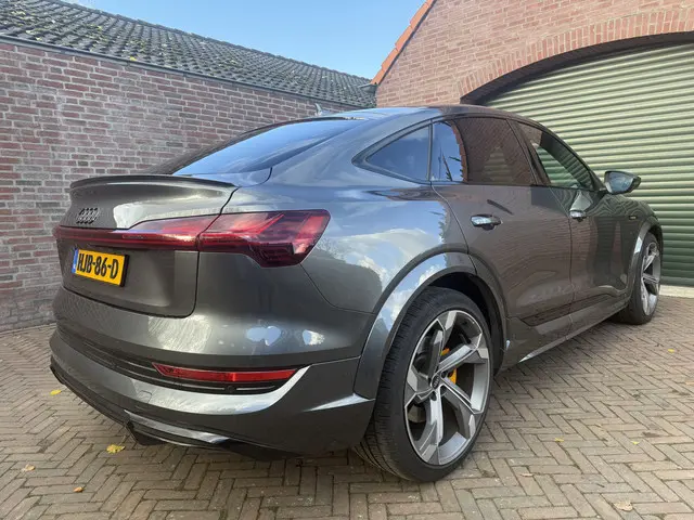 Audi e-tron Sportback S quattro 95 kWh 2022 Elektrisch 11