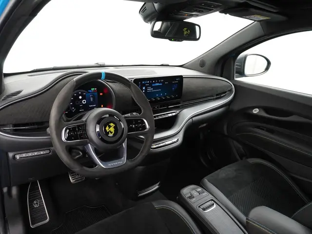 Abarth 500e Cabrio Turismo Scorpion 2023 Elektrisch 19