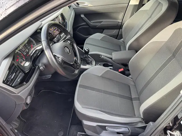 Volkswagen Polo 1.0 TSI Beats 2018 Benzine 13
