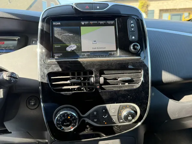 Renault ZOE R90 BOSE 41KWH 2018 Elektrisch 15
