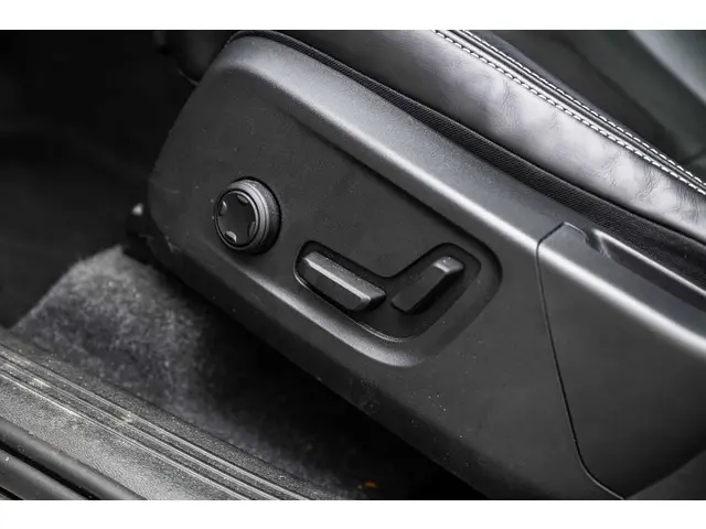 Volvo XC40 1.5 T4 Recharge R-Design 2021 Hybride Benzine 7