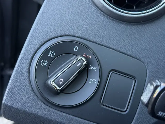 SEAT Ibiza 1.0 EcoTSI FR Connect 2015 Benzine 31