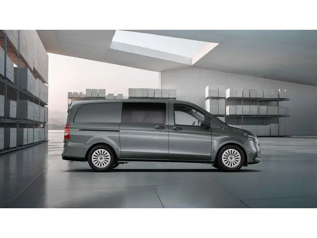 Mercedes-Benz Vito 114 CDI L2 Pro 2025 Diesel 5