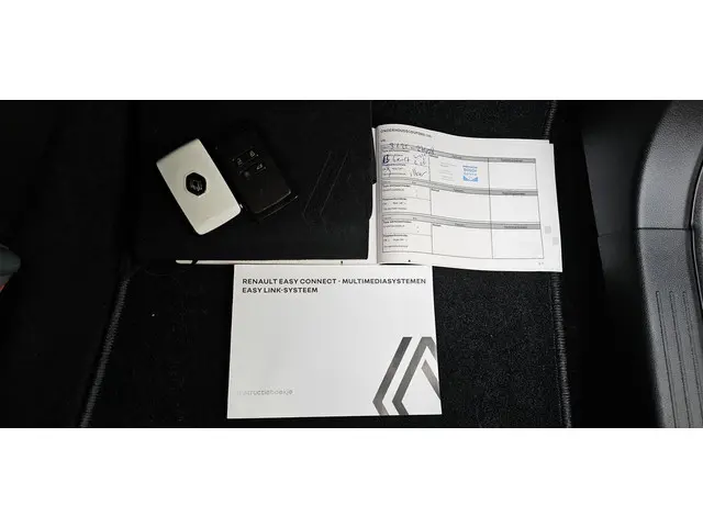 Renault Captur 1.0 TCe 90 evolution 2023 Benzine 41