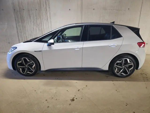 Volkswagen ID.3 First Edition 58 kWh 2021 Elektrisch 6