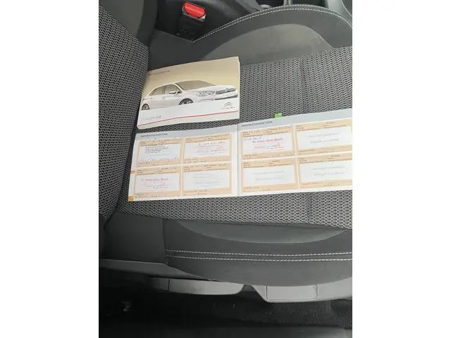 Citroën C4 1.6 VTi Collection 2014 Benzine 32