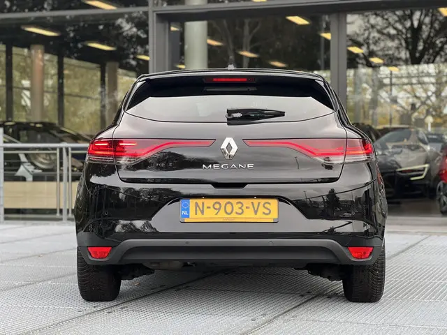 Renault Mégane 1.3 TCe 140 EDC Intens 2022 Benzine 20